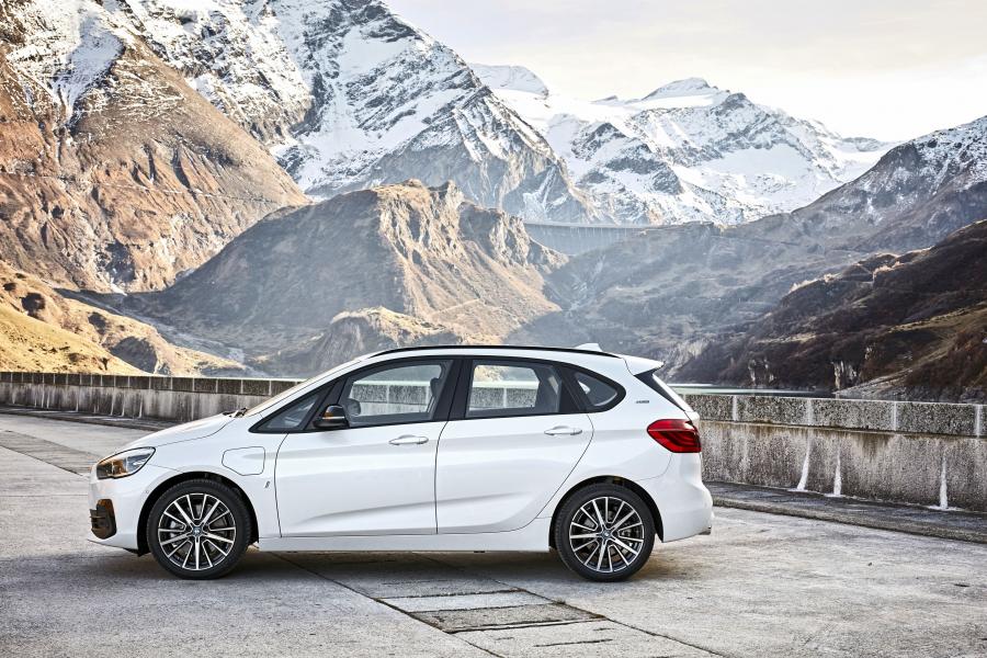  BMW 225xe Active Tourer iPerformance (F45) 2018 года  (WW) (фото 28 из 71)